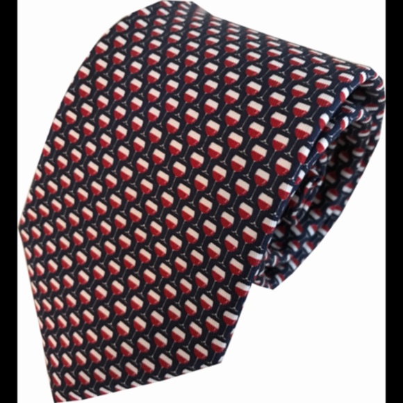 On Cloud Wine Neck Tie